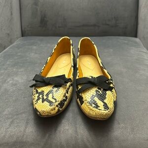 VIA SPIGA  Yellow and Black Snake Skin Ballet Flats